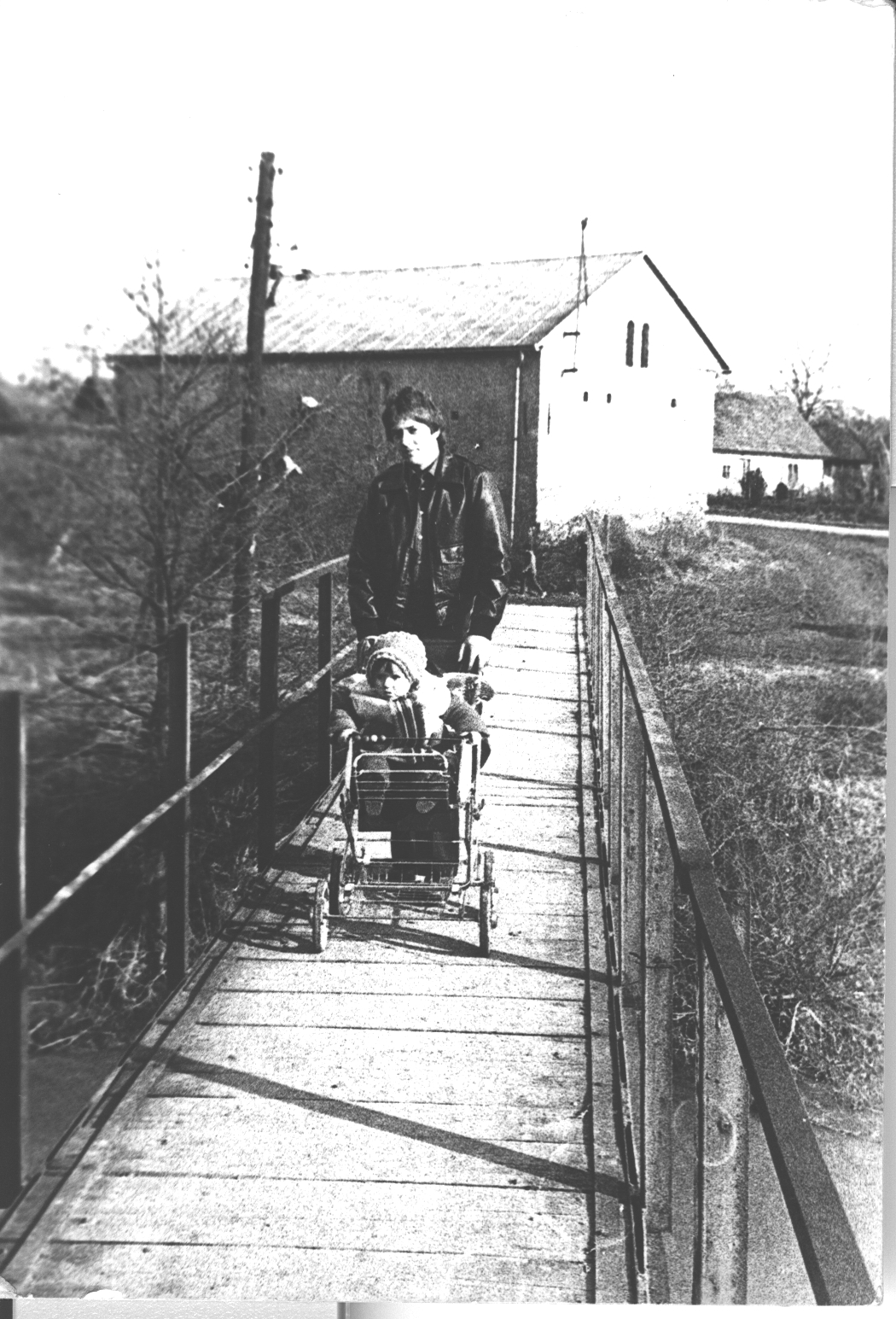 lavka_pre_pesich_1985.JPG